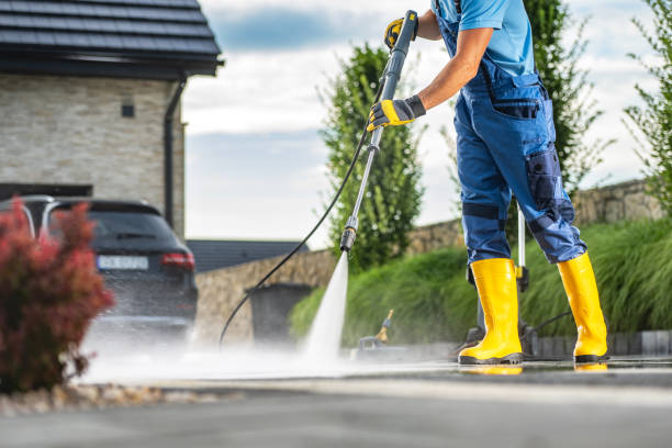 Best Post-Construction Pressure Washing  in Eatons Neck, NY